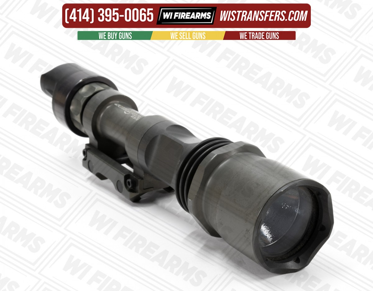 Police Trade In Surefire M962XM07 Weapon Light 125 Lumens